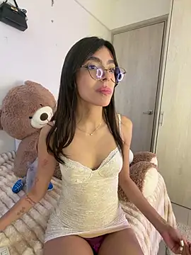 ZaraLuuv Adlı Modelin Canlı XXX Sohbeti