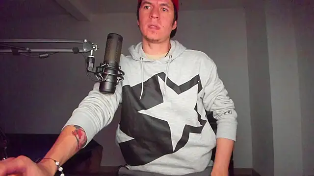 Headhunterdz's Webcam Show