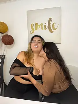 Antonella_Julieta's Webcam Show