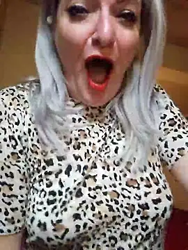 LadyTouch Chat XXX in diretta