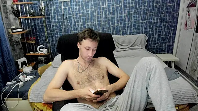 Webkamerová show CuteBoy228