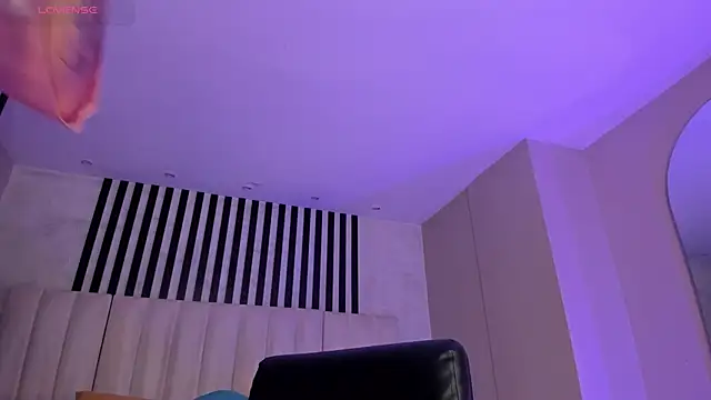 دردشة EveBensonX الجنسية المباشرة