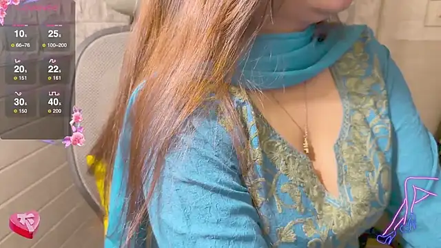 Your_Sassy_Goddess' Live XXX Chat