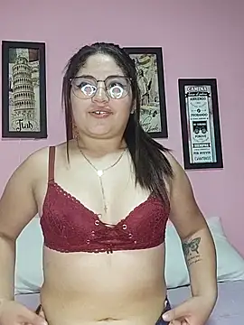 Hanna-Hot- 即時 XXX 聊天