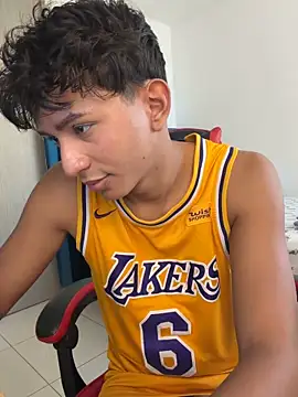 Leonarrrd_01のライブXXXチャット