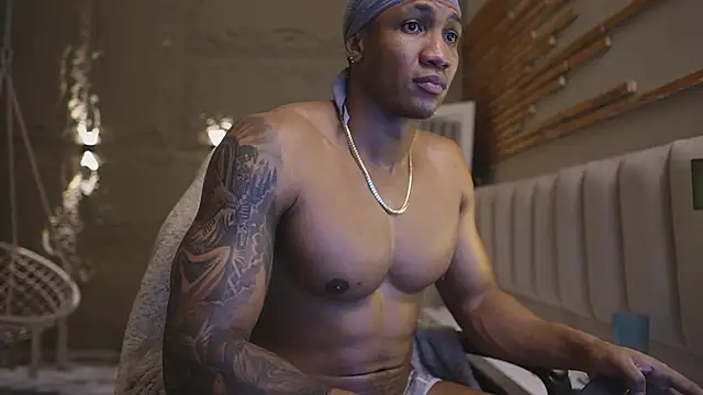 Show de Logan_Varela na webcam