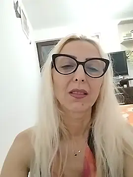 _sexyBLONDE46_ Webcam Show