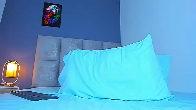 PapiLucca Live XXX Chat