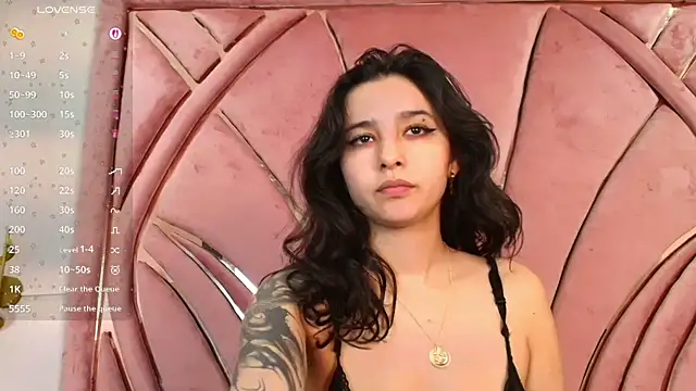 Ciielo_777 Show in webcam