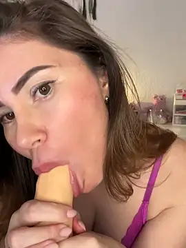 Chat XXX en directo de Velvet03