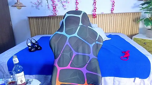 rose_meyer élő XXX-chatje