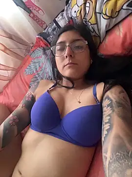 PamelaFtMia's Live XXX Chat