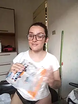 sobresalinaa's Live XXX Chat