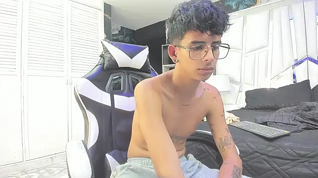 Ibratxandy Adlı Modelin Canlı XXX Sohbeti