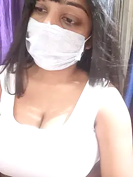 MidnightVibes_'s Live XXX Chat