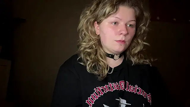 YoungAlina's Live XXX Chat