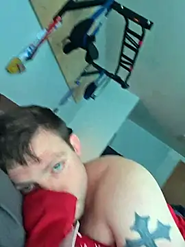 luv2fuk2025: вебкам-шоу