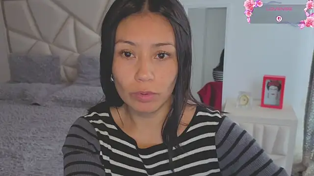 salome_stockman_s Adlı Modelin Canlı XXX Sohbeti