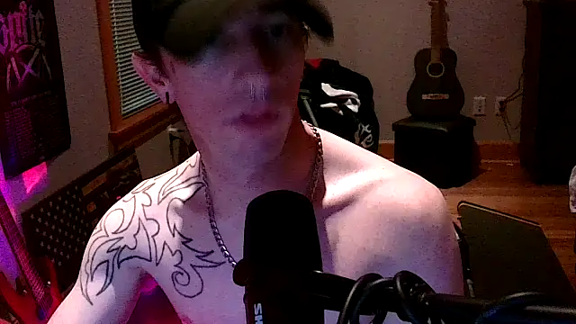 Chat +18 de LEVIATHANX666 ao vivo