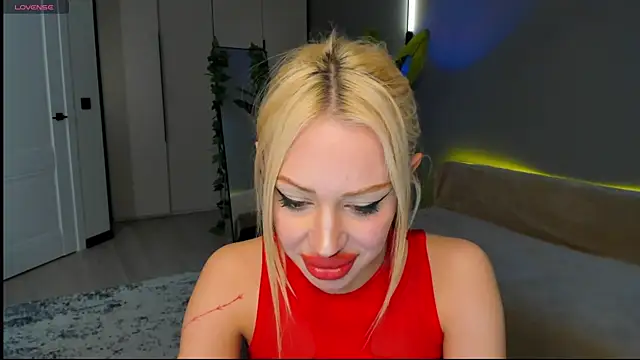 Chat XXX en directo de Luna_Beverly