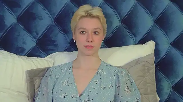 دردشة AgataGate الجنسية المباشرة