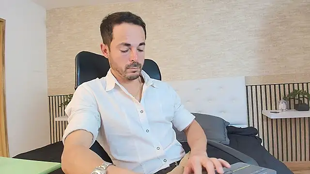 Adams_Sanz 网络视讯表演