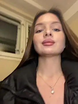 KrisMagnoly Chat XXX in diretta