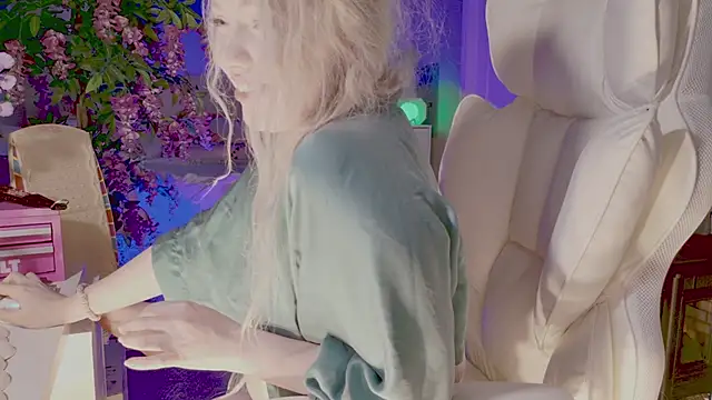 Talulaa Adlı Modelin Canlı XXX Sohbeti