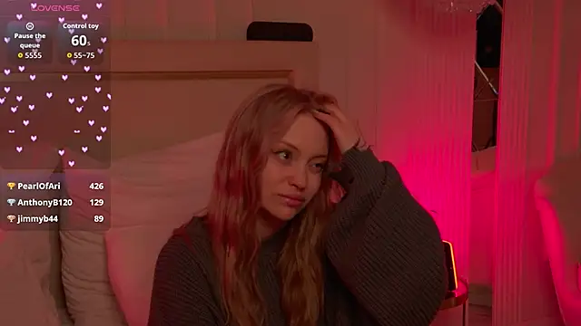 دردشة MollyHilton الجنسية المباشرة