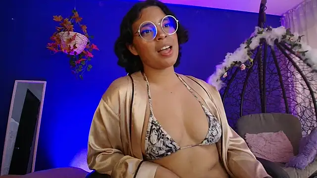 Chat +18 de Emmapark_ ao vivo