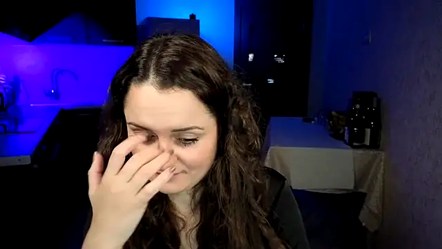 Cerann1 Chat XXX in diretta