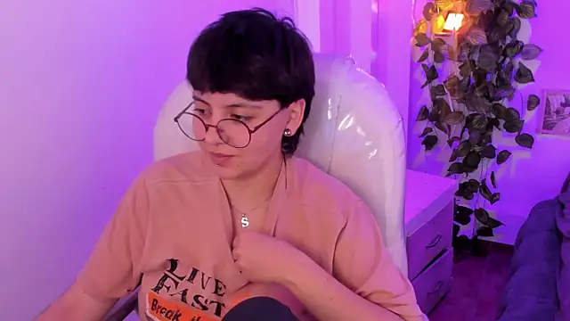 Chat +18 de Nathaly_ds ao vivo