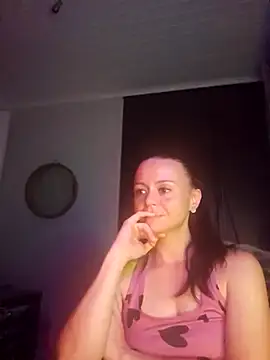 MrsBunnyBumn Live XXX chat