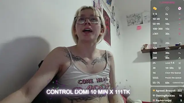 دردشة Cloe_five الجنسية المباشرة