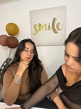 Antonella_Julieta's Live XXX Chat