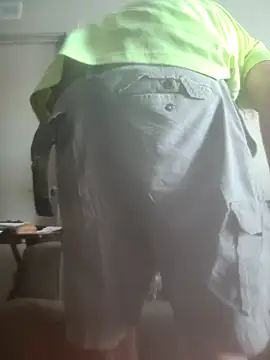 yourMasterisBored's Webcam Show