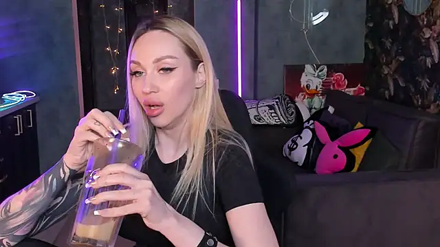 Blckmirrorr – Live XXX-chat