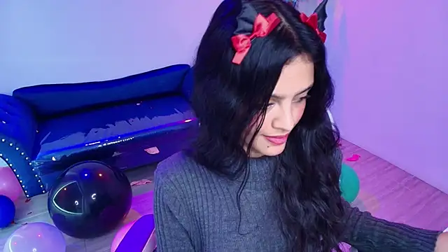 Chat XXX ao vivo de Maddie_T18