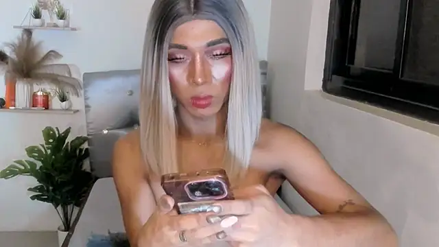 TsBlackHORSECOCKcalixのウェブカメラショー