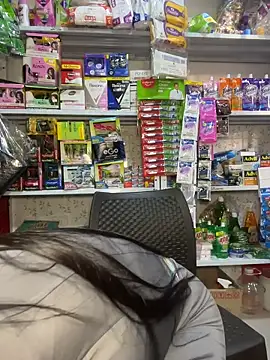 Chatroom XXX en direct de Sara_fun