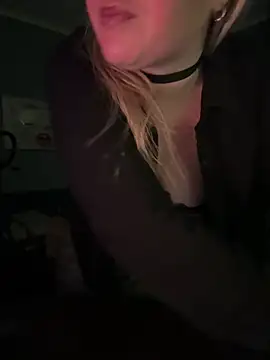 Živý XXX chat Granlady7