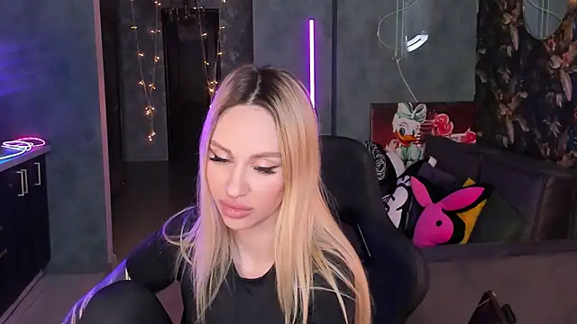 Živý XXX chat Blckmirrorr