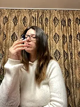 عرض كام NadiraNoor