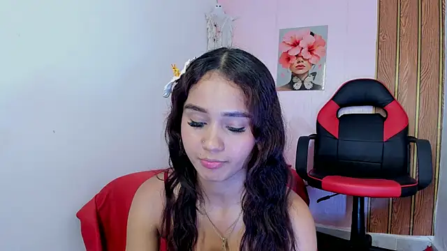 MarianaManzur's Live XXX Chat