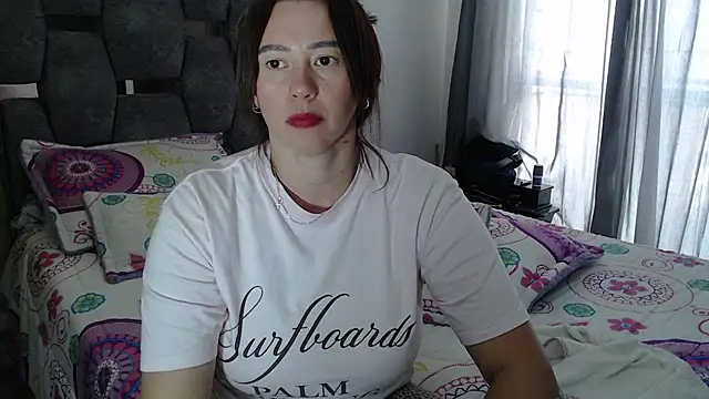 sara_hott_1 Chat XXX live