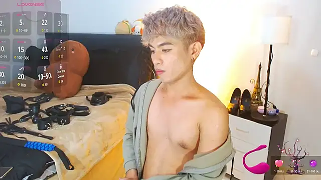 Онлайн чат XXX WildestTwink