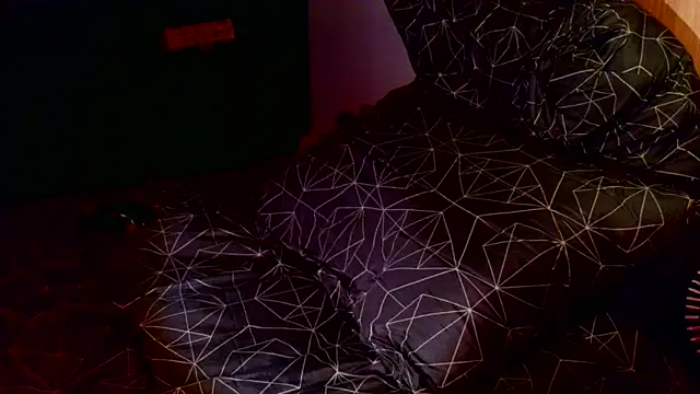 SicilianEruption: вебкам-шоу