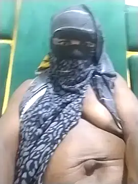 Sembang XXX Secara Langsung chocolate-puss