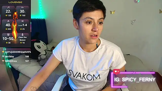 spicyferny ওয়েবক্যাম শো