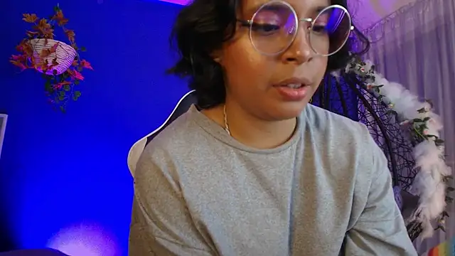 Emmapark_'s Live XXX Chat